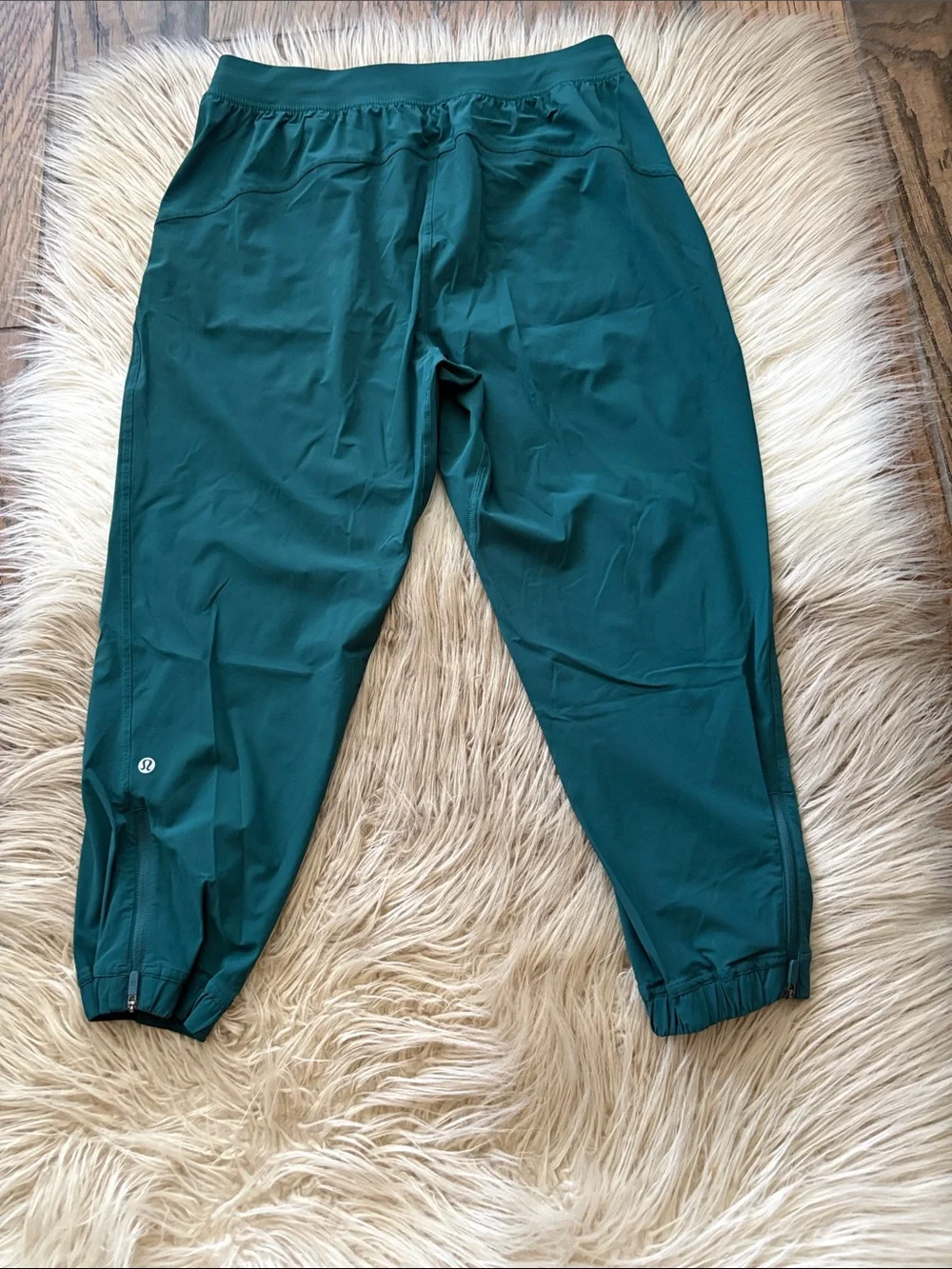 lululemon athletica great barely
